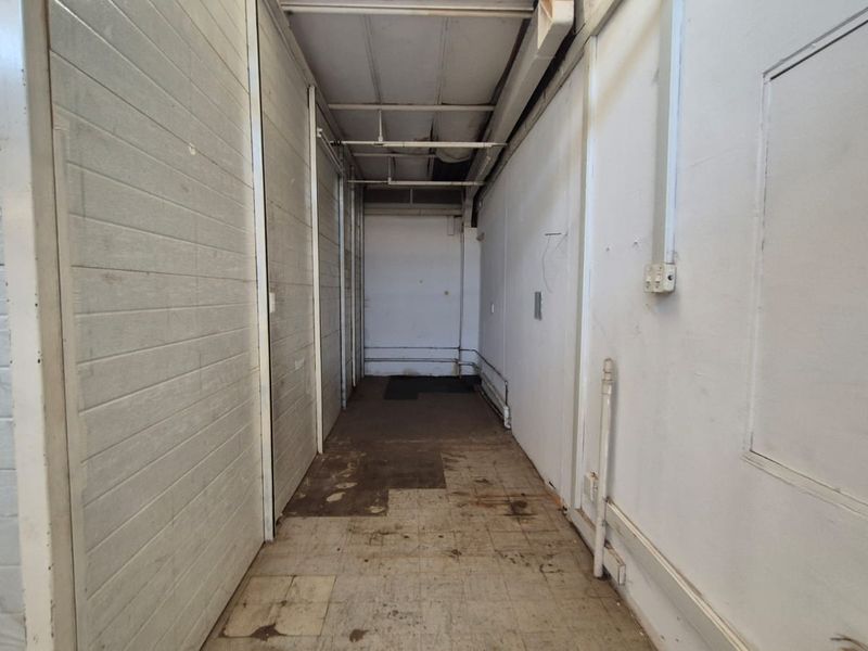 Secure 421m2 Industrial Warehouse To Let in Waltloo – Ideal for Manufacturing & Distribution - Photo 10