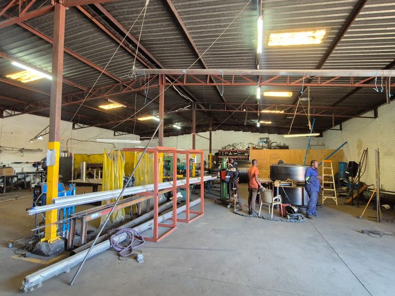 507m2 Industrial Warehouse To Let in Waltloo – Secure, Immediately Available - Photo 7