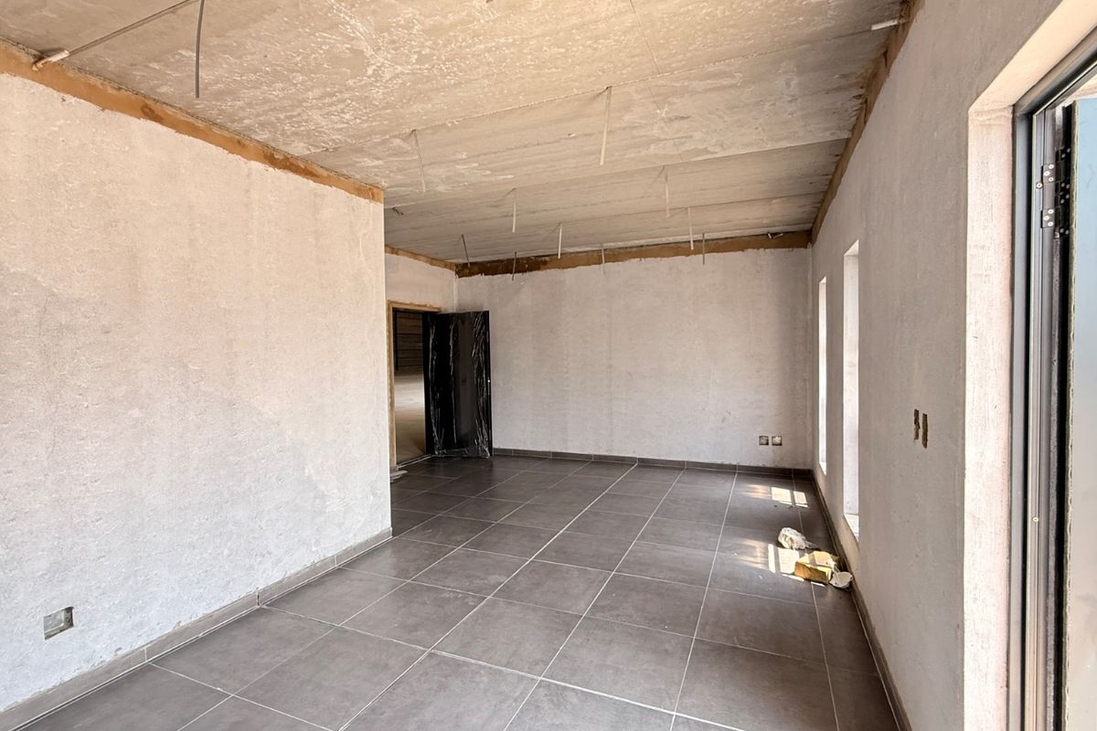 662 m2 Warehouse To Let in Limeroc Park, Centurion - Photo 3