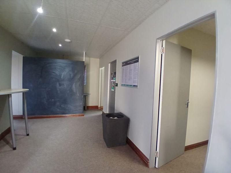 Smart Space for Smart Businesses - Photo 6