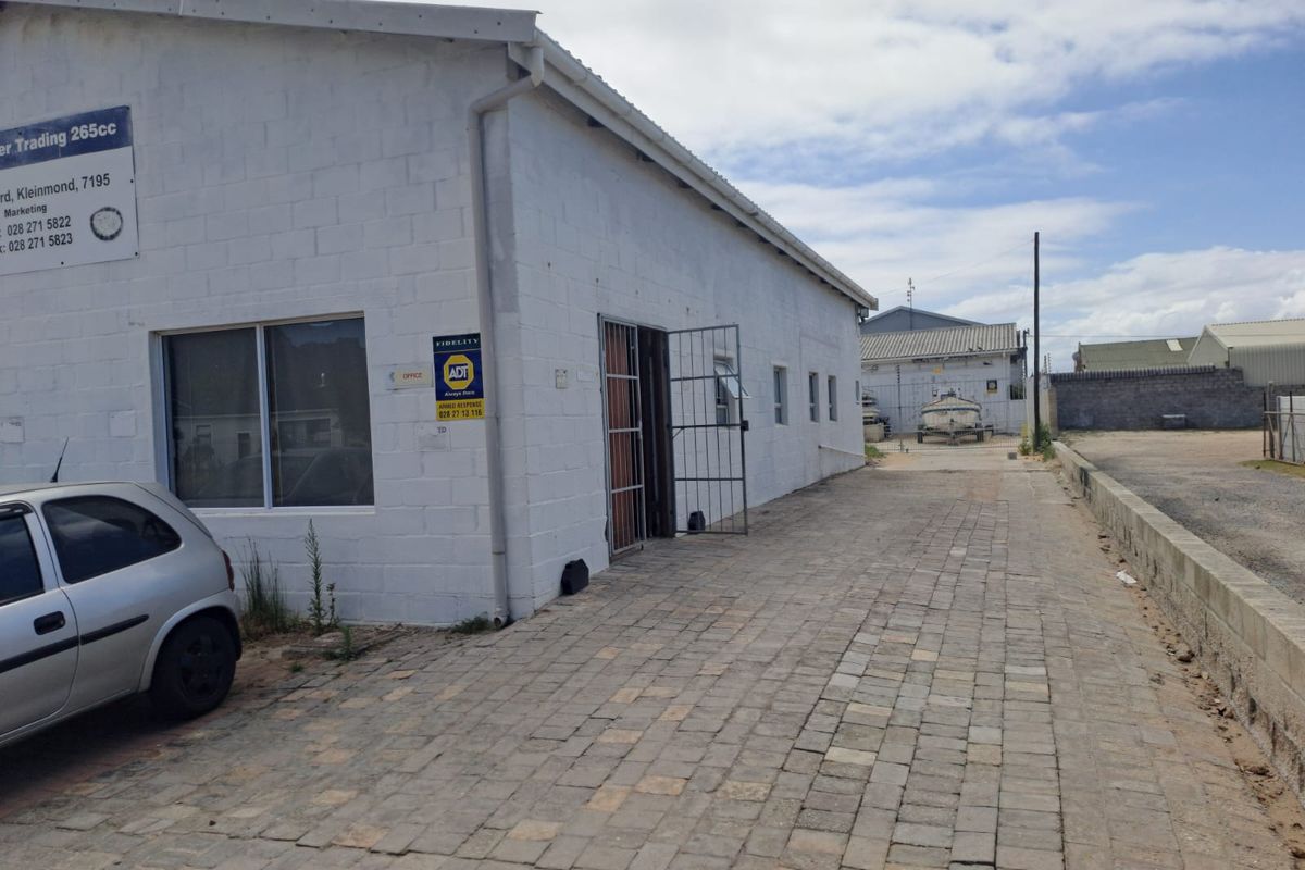 UNIQUE BUSINESS OPPORTUNITY IN KLEINMOND - Photo 3