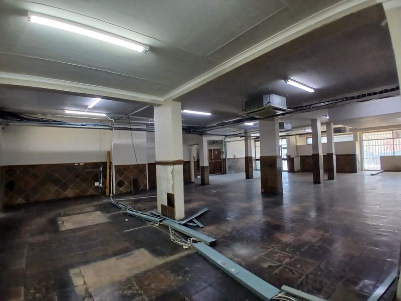 High-Exposure Office Space – Rustenburg CBD - Photo 3
