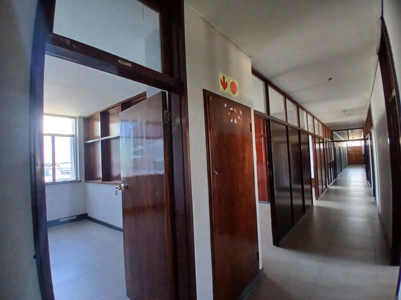 Be Seen. Be Central. Be Here. - Photo 9