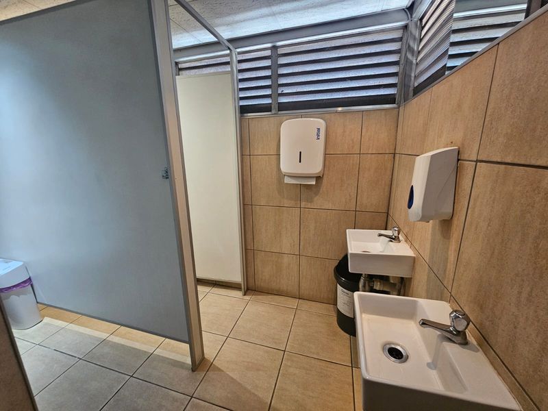 FOR SALE | STANDALONE FULLY TENANTED COMMERCIAL BUILDING | MENLYN NODE - Photo 7