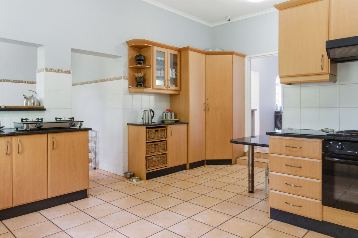 The Last Institutional 2 Zoning directly accessing Old Main Road - Photo 5