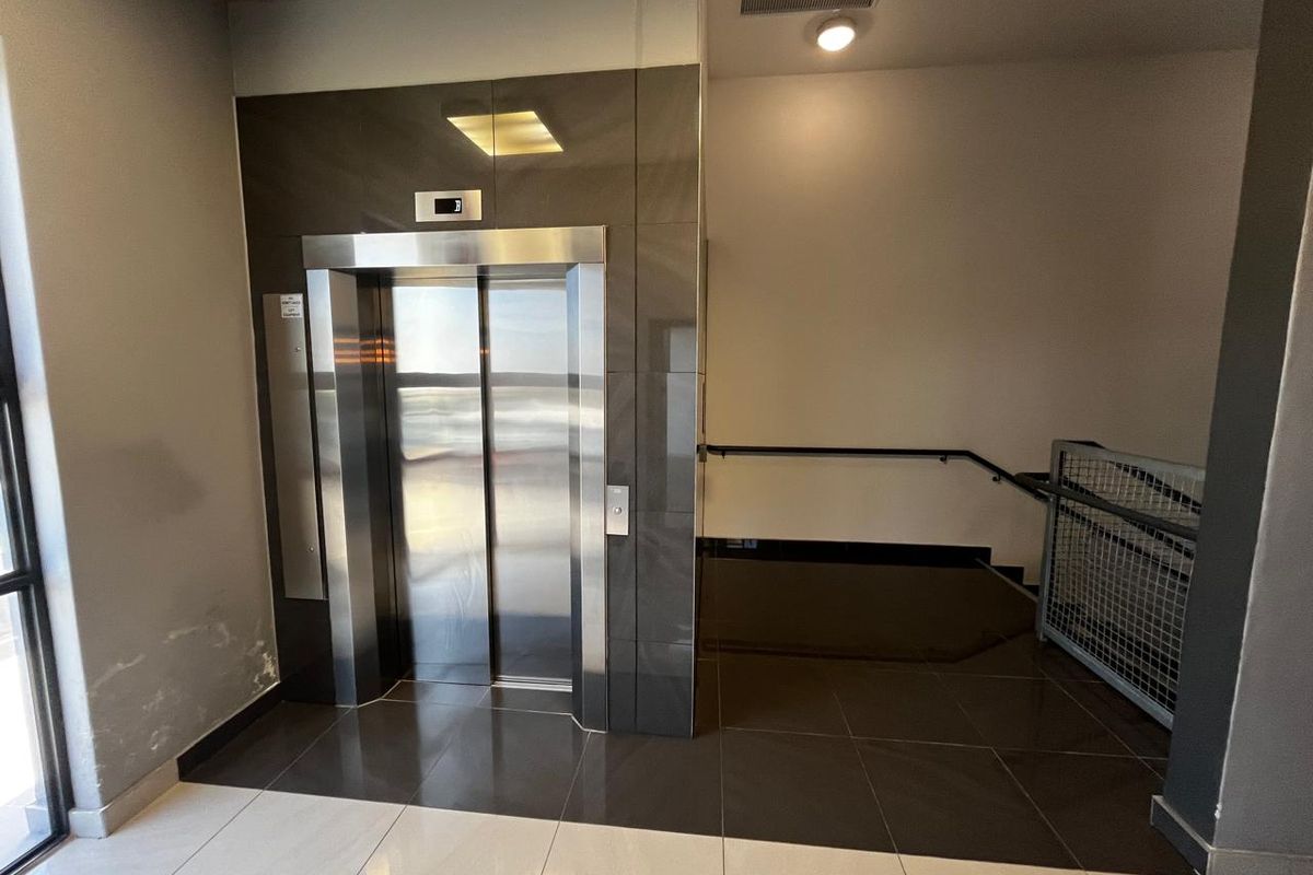 PRIME OFFICE SPACE IN TYGERVALLEY, BELLVILLE - Photo 3