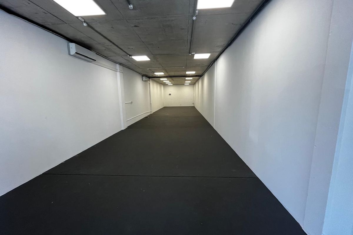 PRIME RETAIL SPACE IN TYGERVALLEY, BELLVILLE - Photo 5