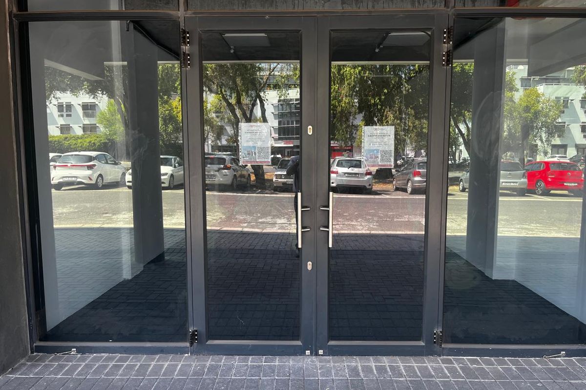 PRIME RETAIL SPACE IN TYGERVALLEY, BELLVILLE - Photo 2