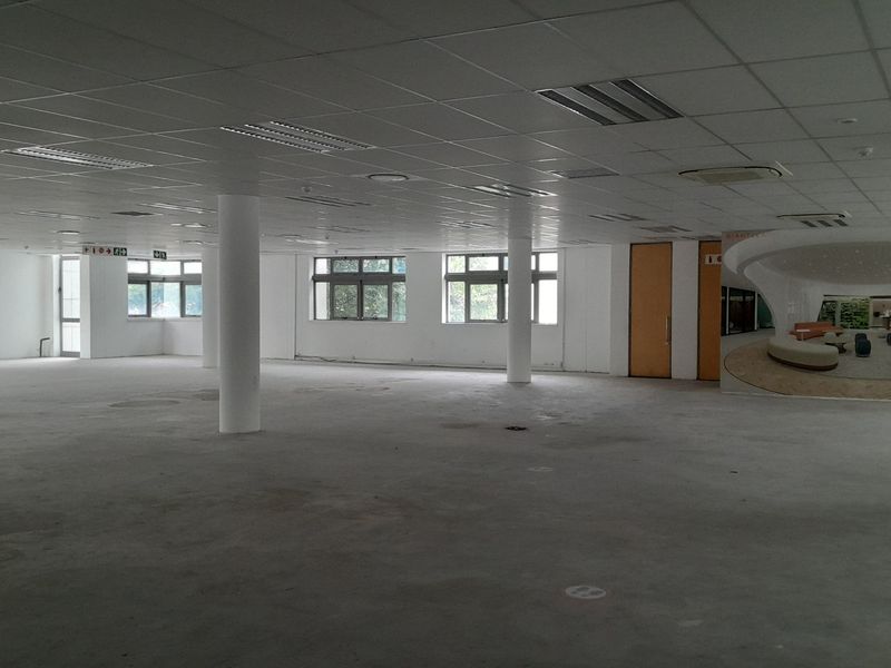 536m Ground Floor Office To Let in Waterfall City - Photo 7