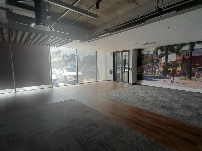 Stylish Modern 360m Office at the Gateway to Mall of Africa - Photo 10