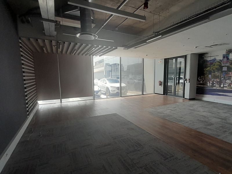 Stylish Modern 360m Office at the Gateway to Mall of Africa - Photo 9