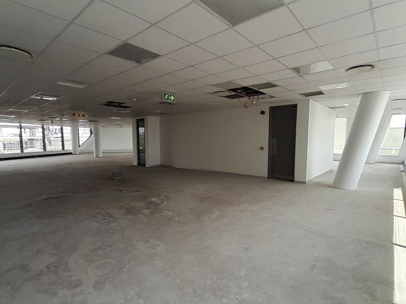 448m White Box Office To Let in Gateway West Waterfall City - Photo 8