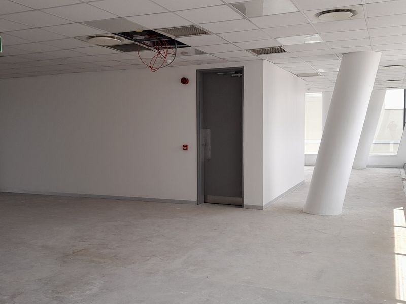 448m White Box Office To Let in Gateway West Waterfall City - Photo 4