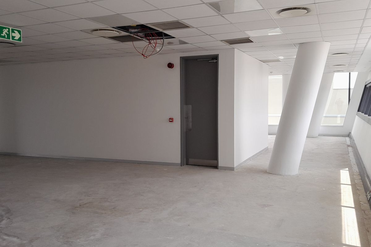 448m White Box Office To Let in Gateway West Waterfall City - Photo 4