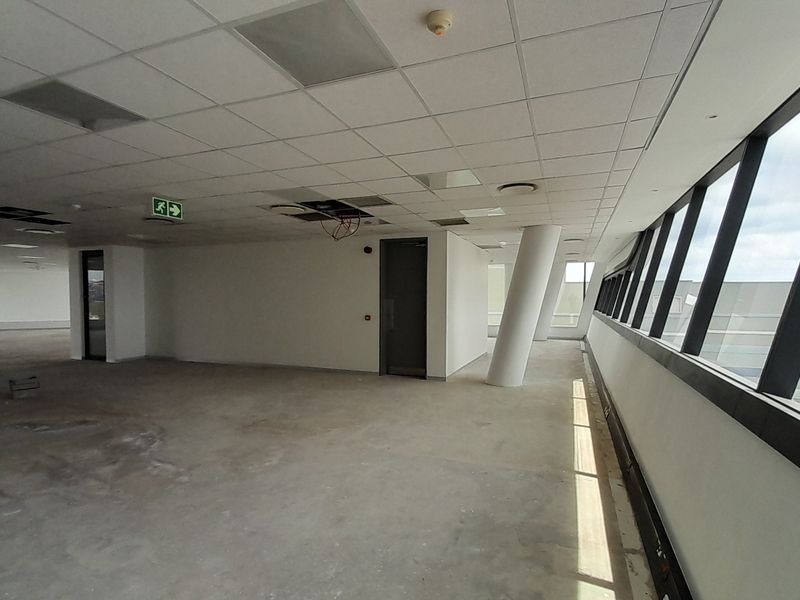 448m White Box Office To Let in Gateway West Waterfall City - Photo 5