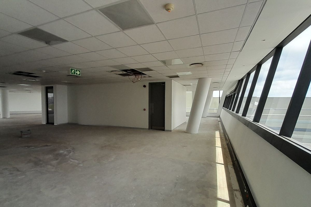 448m White Box Office To Let in Gateway West Waterfall City - Photo 5