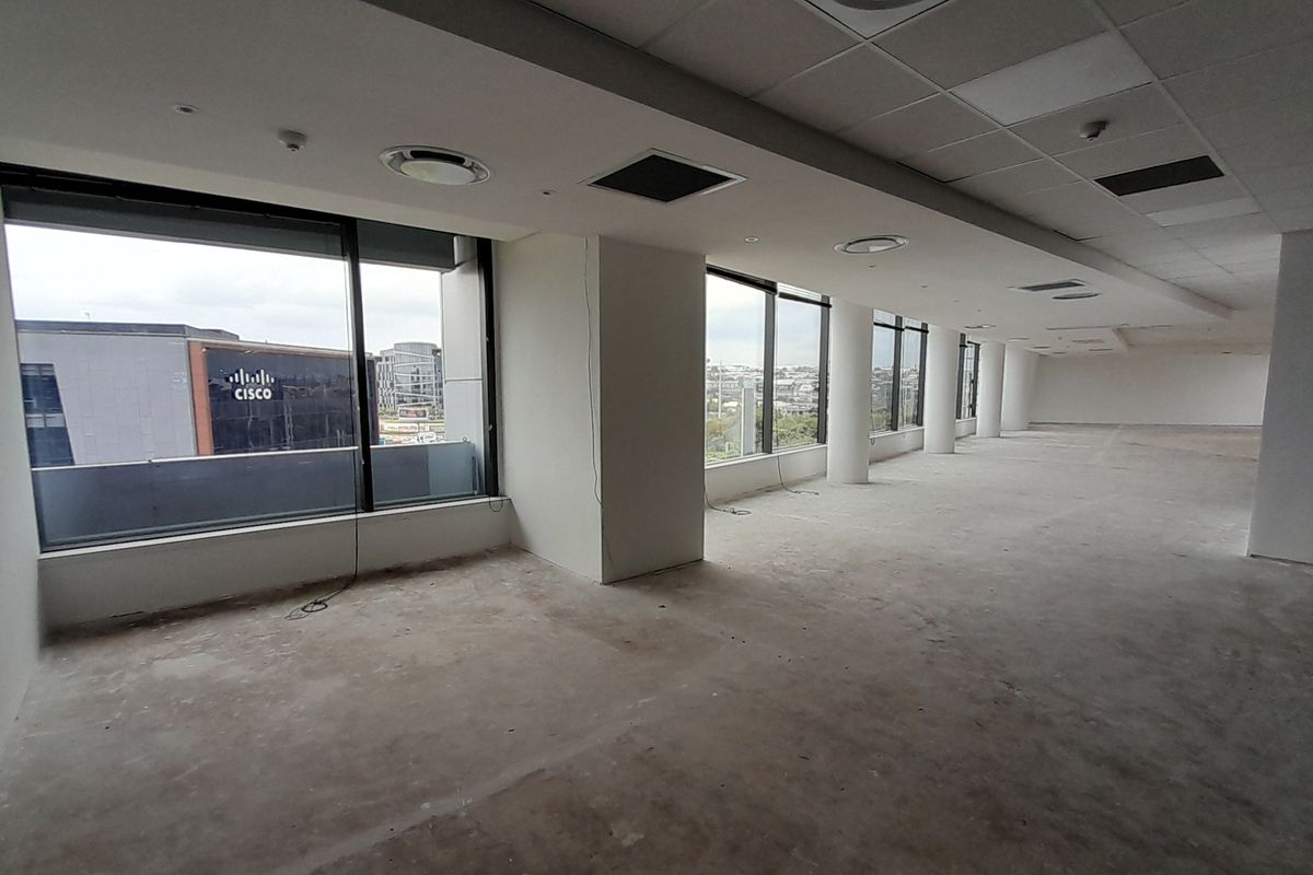 Elevate Your Brand Above the City 432m White Box Office at Gateway West - Photo 2