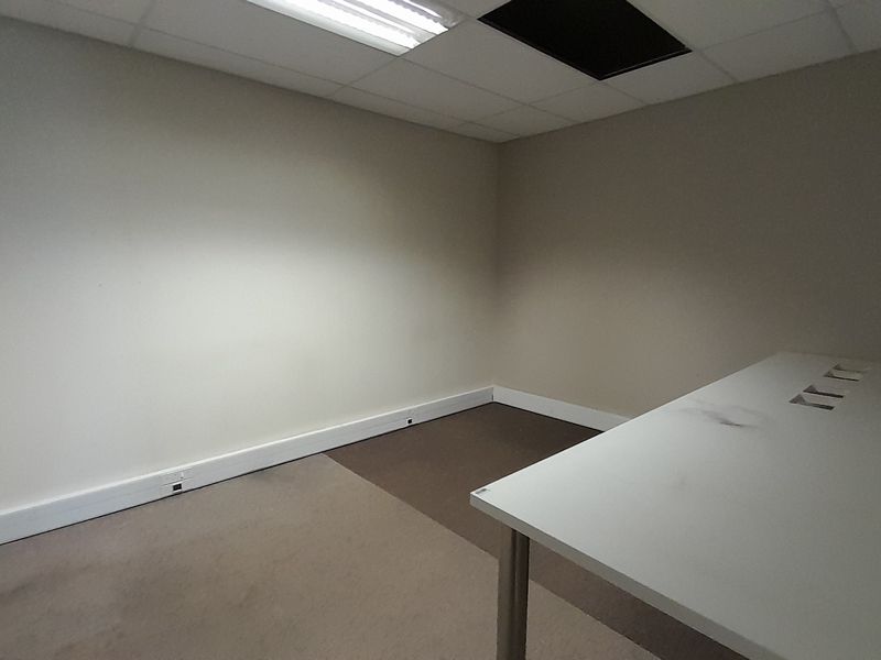 A Head Office That Makes a Statement 2,918m Signature Second Floor Space at Magwa View - Photo 8