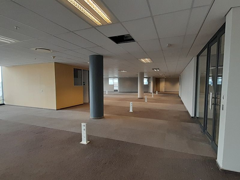 A Head Office That Makes a Statement 2,918m Signature Second Floor Space at Magwa View - Photo 3