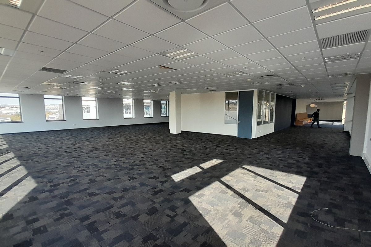 Command the Floor 4,542m Corporate Office at Waterfall City - Photo 3