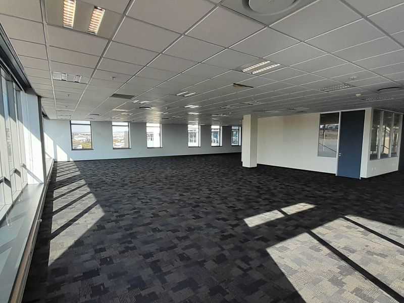 Command the Floor 4,542m Corporate Office at Waterfall City - Photo 2