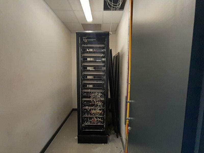 Expansive Ground Floor Opportunity 2,700m Office and Collaboration Space at Waterfall City - Photo 10