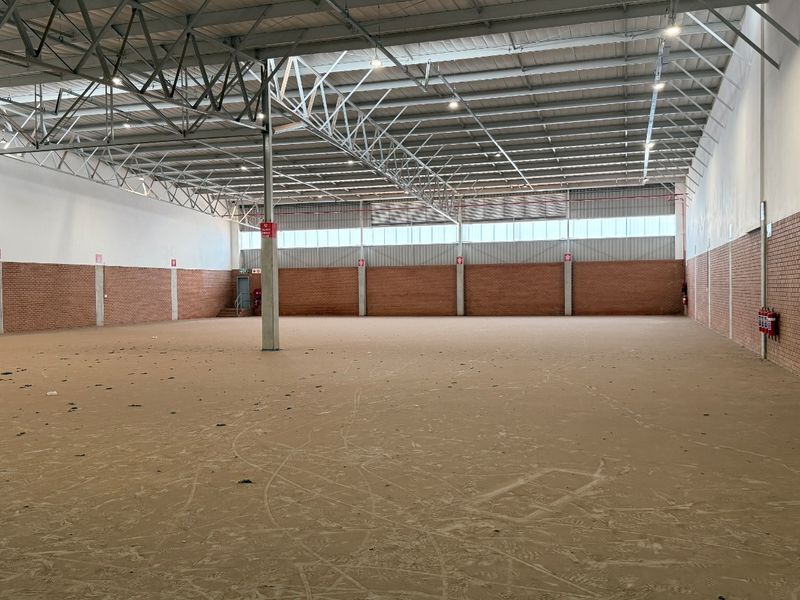 1,524m2 WAREHOUSE TO LET IN OLIVE WOOD HUB, PRIME R21 INDUSTRIAL LOCATION - Photo 10