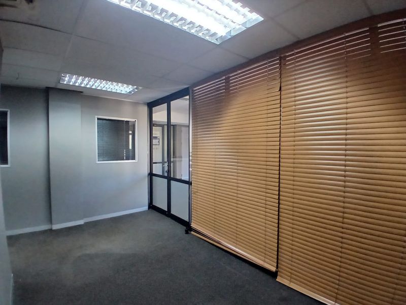 Prime First-Floor Office Space - Photo 9