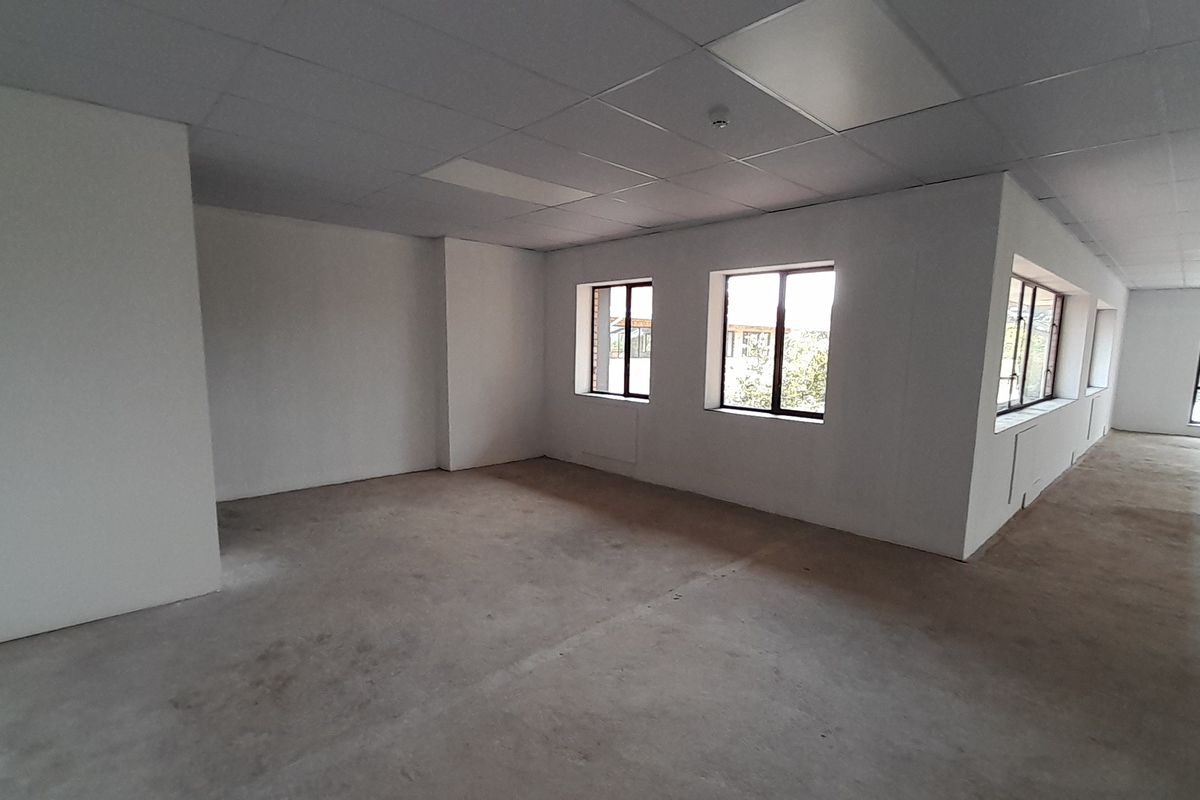 724m First Floor White Box Office with Outdoor Flow - Photo 2