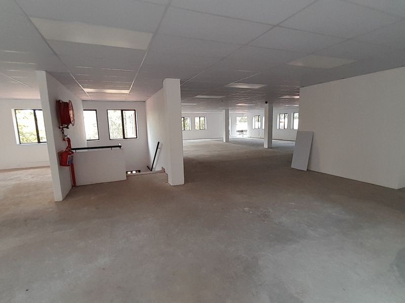 Ground Floor Presence Clean Modern 778m Office with Easy Access - Photo 8