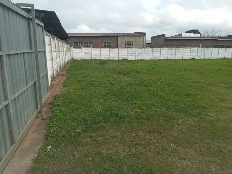 AFFORDABLE EXPOSURE : HIGH PROFILE PREMISES - Photo 6