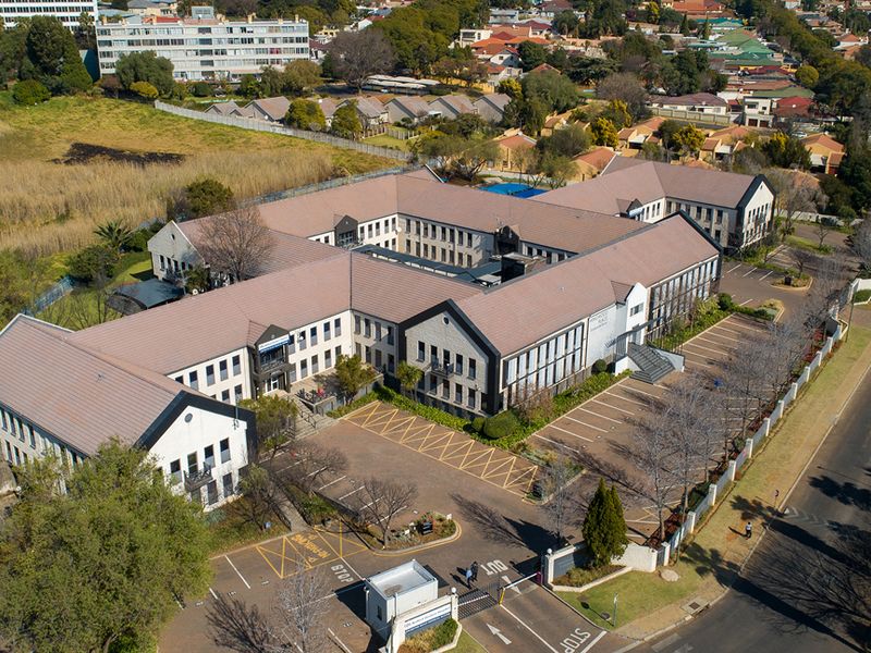 Prime 1188sqm Bedford Gardens Office - Photo 3