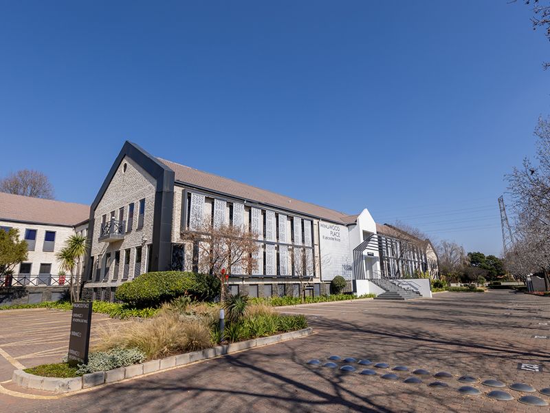 Prime 1188sqm Bedford Gardens Office - Photo 7