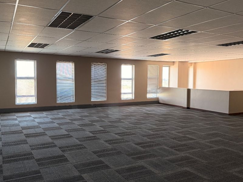 2,277m2 A-Grade Warehouse To Let, Twenty One Industrial Estate, Olifantsfontein - Photo 9