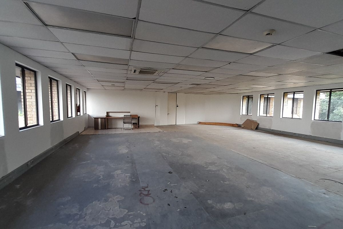 186m First Floor White Box Office Space To Let Howick Gardens Waterfall Office Park - Photo 2