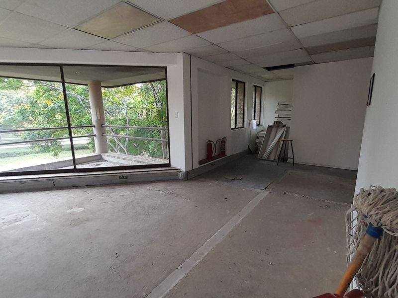 186m First Floor White Box Office Space To Let Howick Gardens Waterfall Office Park - Photo 8
