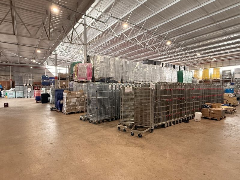 Modern 1,223m2 Warehouse To Let in Olive Wood Hub, Witfontein | Prime R21 Exposure - Photo 9