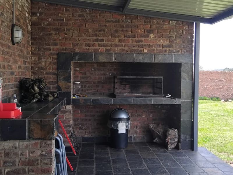 Discover your dream smallholding in serene Ermelo Rural—embrace nature and endless possibilities! - Photo 8