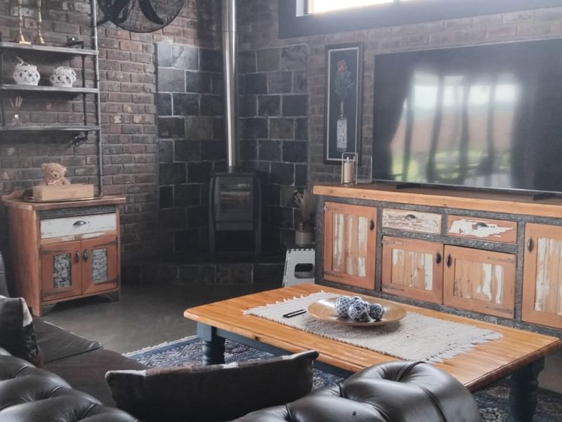 Discover your dream smallholding in serene Ermelo Rural—embrace nature and endless possibilities! - Photo 7