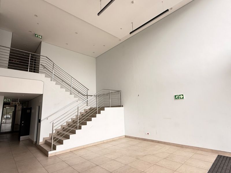 Prime 5,515m2 Freestanding Warehouse To Let in Samrand Logistics Node - Photo 5