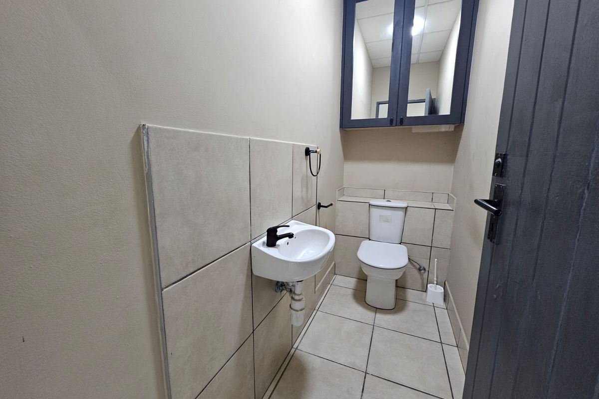 TO LET | Prime Retail / Medical Space | Cherry Lane Brooklyn - Photo 5