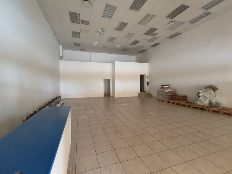 149.98m2 Retail Space to Let – Prime Opportunity for Showroom or Destination Store - Photo 10