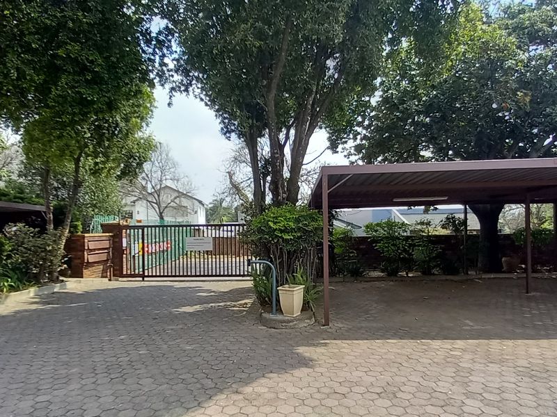 Sophisticated Office Park in the Heart of Randpark Ridge - Photo 2