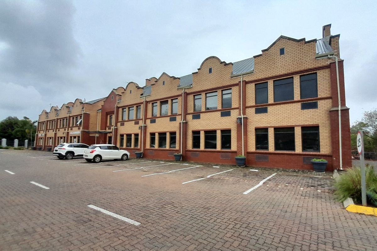 Where Serious Business Feels Effortless 297m Presence in a Premium Pretoria East Address - Photo 2