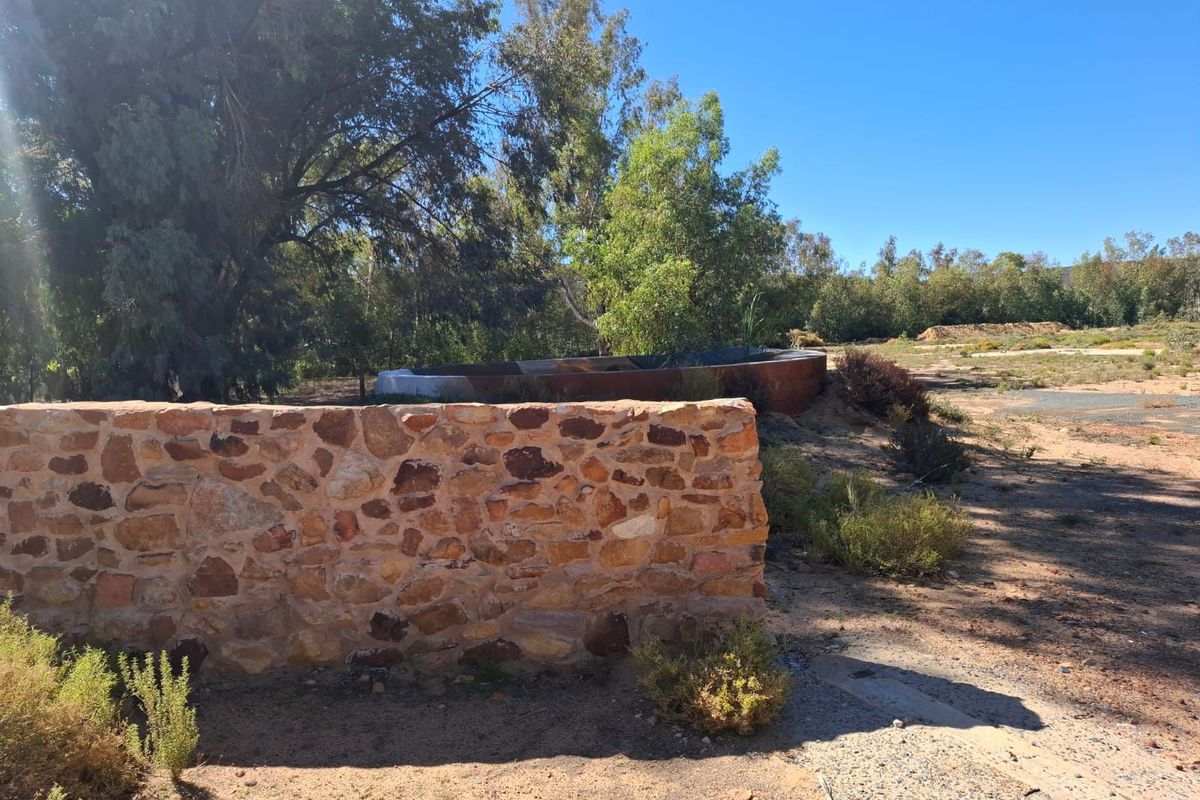 Karoo Farming Opportunity – Spacious Land in TouwsRiver. - Photo 2