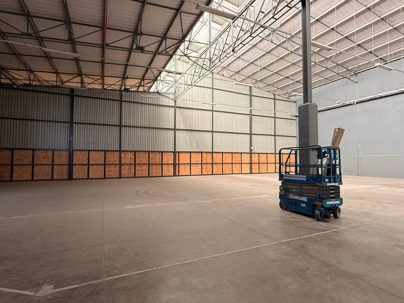 Premium 1,100m2 Warehouse To Let in Old Mint Industrial Park in Louwlardia, Centurion - Photo 10