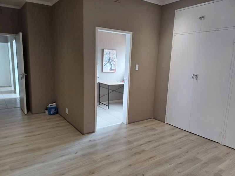 Infant/ Child care Facility for rental in Randhart - Photo 9