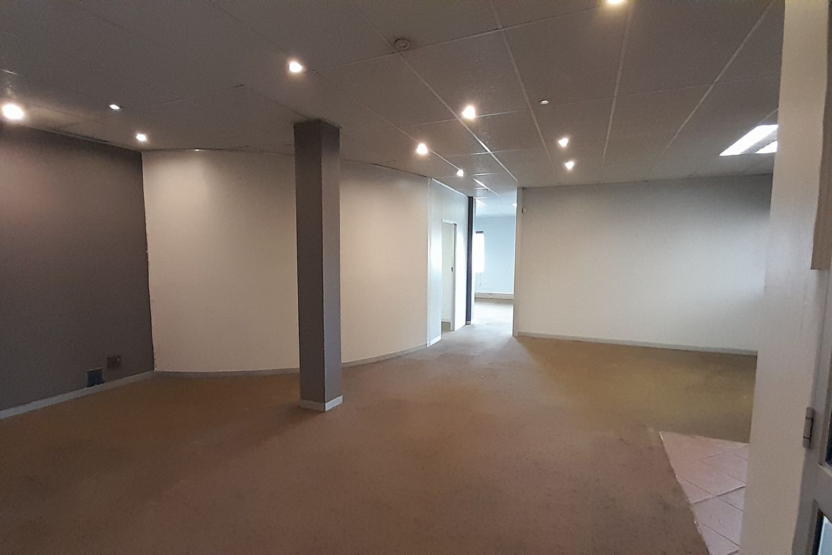 A Well Balanced 212m Ground Floor Office in a Strong Pretoria East Position - Photo 4