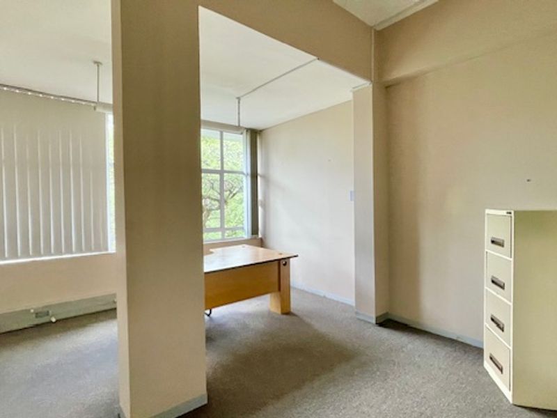 282m2 Modern Office Space in Secure Business Park - Photo 8