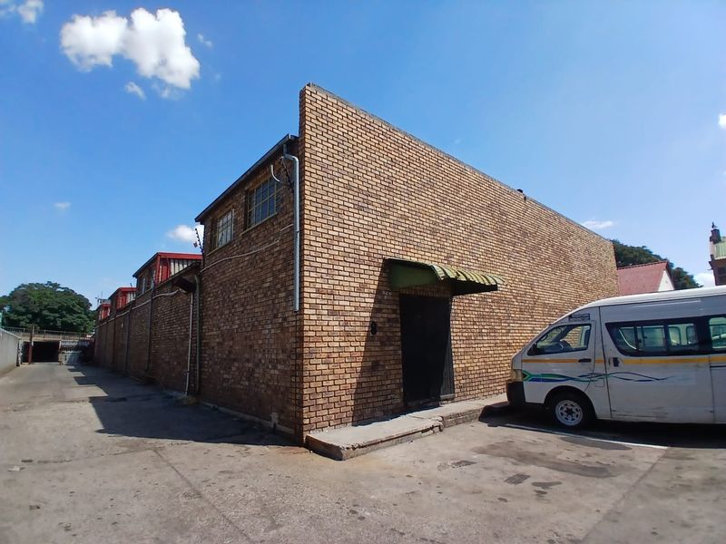 Practical Space, Big Possibilities - Photo 4